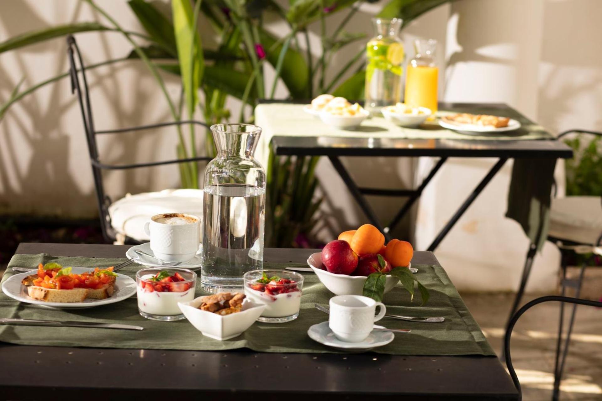 Don Alfonso Dimora D'Epoca Bed & Breakfast Ракале Екстериор снимка